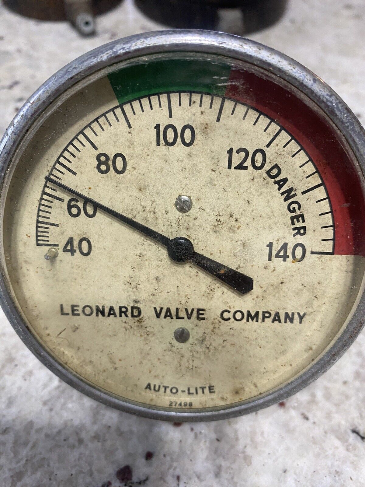 Vintage Leonard Valve Company Gauge 40-140