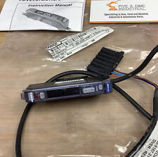 Keyence FS-V21RP New Fiber Amplifier Unit w/ Fanuc Connector (GR199) picture