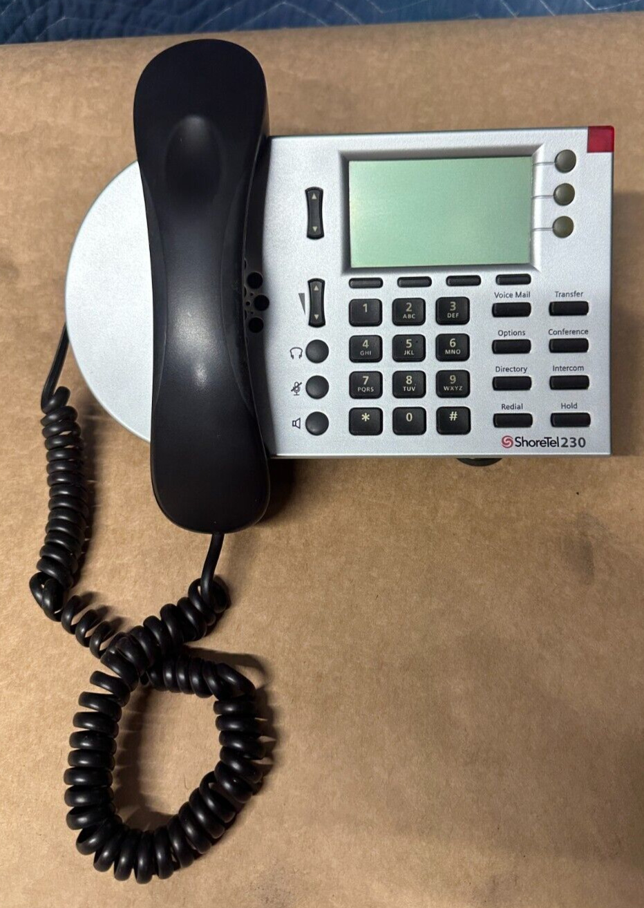Lot of 32 Shortel 230 VoIP Business Office Speaker Phone IP Display Phone Silver