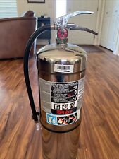 2.5 Gallon Water Fire Extinguisher picture